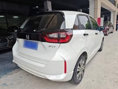 Honda Fit 1.5L CVT Trend Edition - ფოტო 7