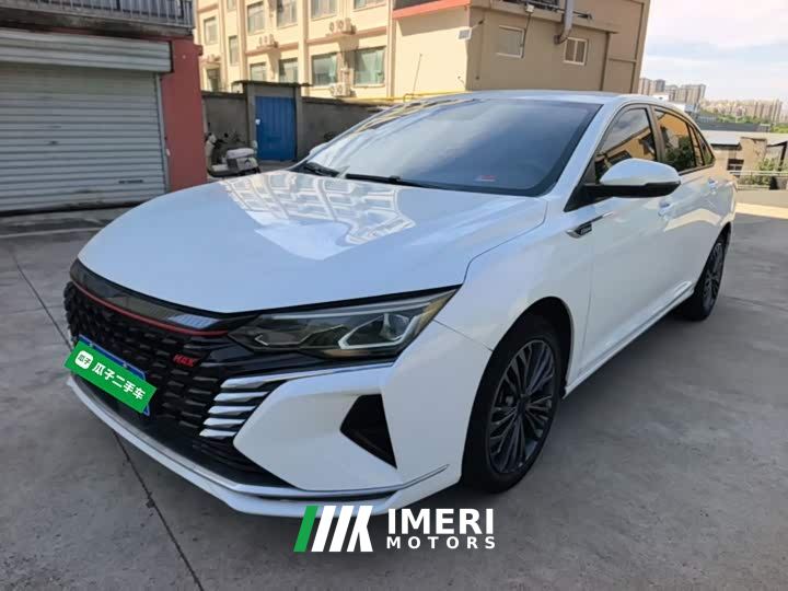 Dongfeng Yixuan MAX 1.5T Super Power Dad Edition