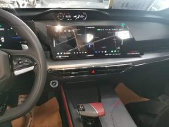 Changan Oushan Z6 2023 Blue Whale 1.5T DCT Smart Comfort Edition - ფოტო 13
