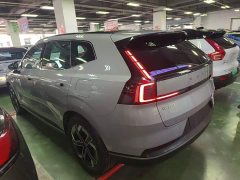 Volvo XC70 Plug-in Hybrid 2026 Two-Wheel Drive Long Range Core - ფოტო 5