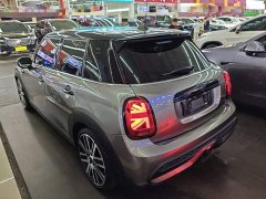 BMW MINI 2023 Facelift 2.0T COOPER S Artist Five-Door - ფოტო 5