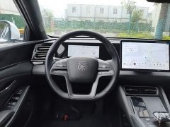 BYD Qin L DM-i Smart Drive Edition 120KM Superior - ფოტო 11