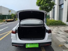 BYD Qin L DM-i Smart Drive Edition 120KM Superior - ფოტო 19