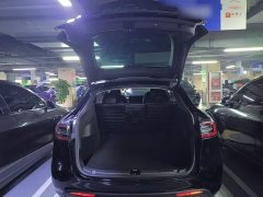 Tesla Model Y Rear-Wheel Drive - ფოტო 19