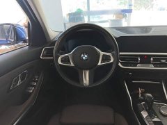 BMW 3 Series 320Li M Sport Package - ფოტო 11