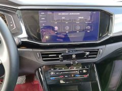Volkswagen Taos 380TSI AWD Luxury Smart Connect Pro - ფოტო 13