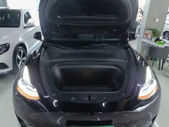 Tesla Model Y Rear-Wheel Drive - ფოტო 20