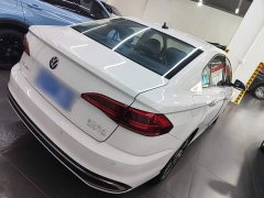 Volkswagen Bora 200TSI DSG Comfort Pro - ფოტო 7