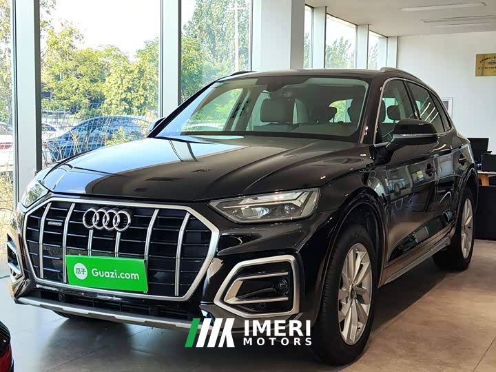 Audi Q5L 40 TFSI Luxury Elegance