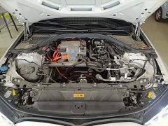 BMW i3 eDrive 35 L - ფოტო 20