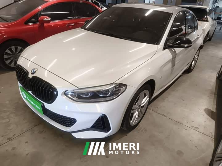 BMW 1 Series 2022 120i M Sport Night Edition - ავტომობილი ჩინეთიდან