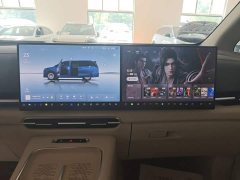 Voyah Lantu Dreamchaser PHEV AWD Flagship Kunpeng Edition - ფოტო 13
