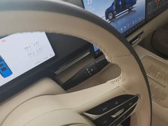 Voyah Lantu Dreamchaser PHEV AWD Flagship Kunpeng Edition - ფოტო 14