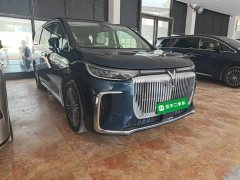Voyah Lantu Dreamchaser PHEV AWD Flagship Kunpeng Edition - ფოტო 4