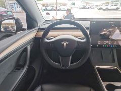 Tesla Model Y 2022 Facelift Rear-Wheel Drive - ფოტო 11