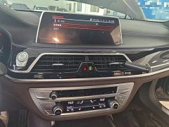 BMW 7 Series 2021 730Li M Sport Package - ფოტო 13