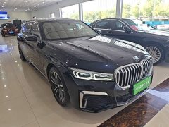 BMW 7 Series 2021 730Li M Sport Package - ფოტო 4