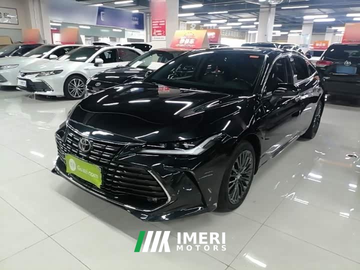 Toyota Avalon 2.0L XLE Premium Edition