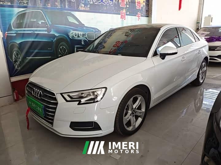 Audi A3 Facelift Limousine 35 TFSI Entry-level National VI
