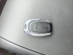 SAIC MAXUS EG10 All-Electric Luxury Executive Edition - ფოტო 9