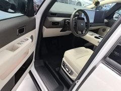 Li Auto Li Xiang MEGA 2024 Ultra - ფოტო 16