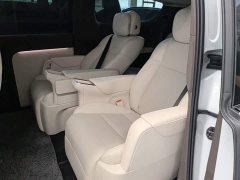 Li Auto Li Xiang MEGA 2024 Ultra - ფოტო 17