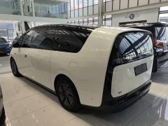 Li Auto Li Xiang MEGA 2024 Ultra - ფოტო 5