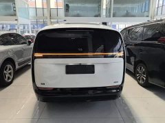 Li Auto Li Xiang MEGA 2024 Ultra - ფოტო 6
