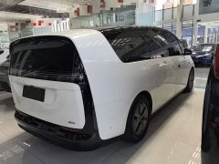 Li Auto Li Xiang MEGA 2024 Ultra - ფოტო 7