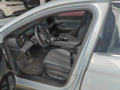BYD Qin L DM-i Smart Drive Edition 120KM Superior - ფოტო 15