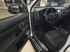 Mitsubishi Outlander 2020 2.4L AWD Enjoy Edition 5-Seater - ფოტო 16