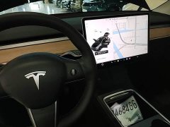 Tesla Model Y Standard Range RWD - ფოტო 14
