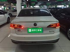 Volkswagen Bora 200TSI DSG Comfort Edition - ფოტო 6