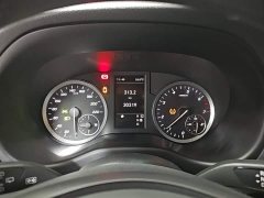 Mercedes-Benz Vito 2021 2.0T Elite 7-Seater - ფოტო 12
