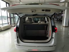 Buick GL8 ES Luxe Comfort - ფოტო 19