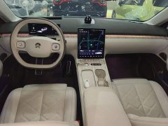 NIO ET7 2024 75kWh Executive Signature Edition - ფოტო 10