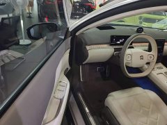 NIO ET7 2024 75kWh Executive Signature Edition - ფოტო 16
