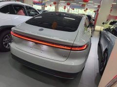 NIO ET7 2024 75kWh Executive Signature Edition - ფოტო 7