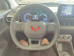Wuling Hongguang New Energy 2025 Extended-Range Hybrid 50KM Standard - ფოტო 11