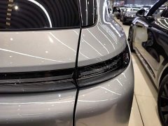Li Auto L8 Max - ფოტო 8