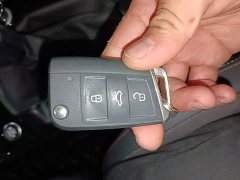 Volkswagen Taos 330TSI FWD Luxury Smart Connect Edition - ფოტო 9