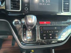 Honda Elysion 2019 2.0L Hybrid Elite Edition - ფოტო 14