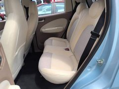 Wuling Hongguang MINIEV Fourth Generation Four-Door Advanced Edition - ფოტო 17