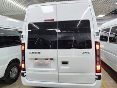 Jianglin Fushun Jiangling Ford 2.0T 6MT Diesel Short Wheelbase Medium-High Roof Commercial Multi-Purpose Passenger Car 5/6-S…