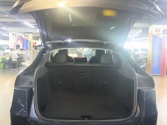 Tesla Model Y Rear-Wheel Drive - ფოტო 19