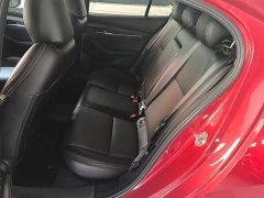 Mazda3 Axela 2.0L Automatic Brilliant Edition - ფოტო 17
