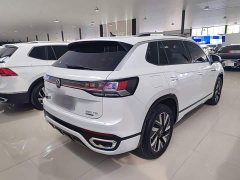 Volkswagen Taos 380TSI AWD R-Line High Performance Edition - ფოტო 7