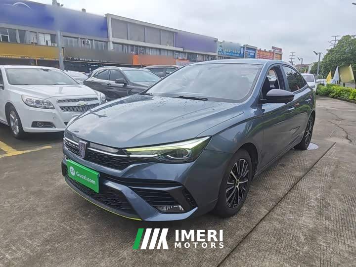 SAIC MG i5 1.5L CVT Diamond Edition