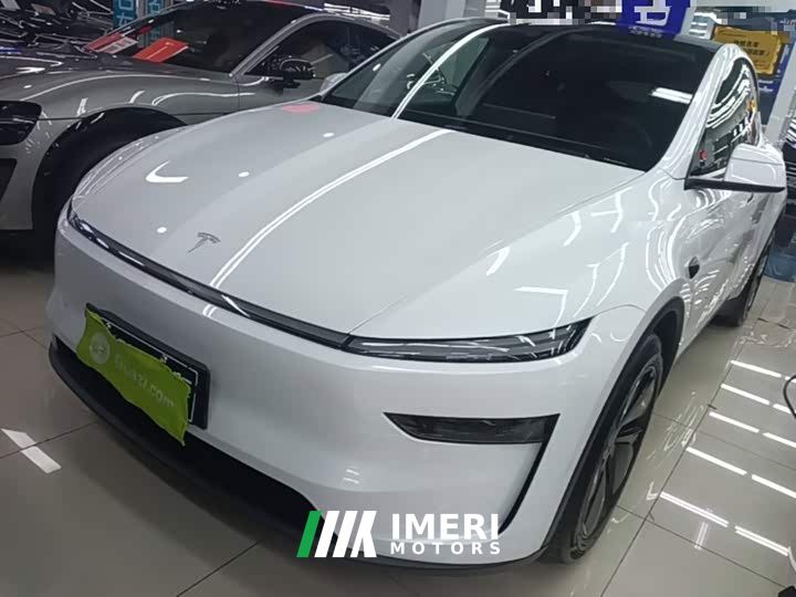Tesla Model Y Facelift Long Range All-Wheel Drive