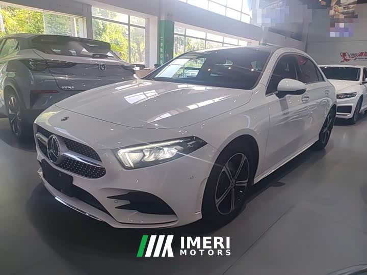 Mercedes-Benz A-Class Facelift A 200 L Sport Sedan Fashion Edition